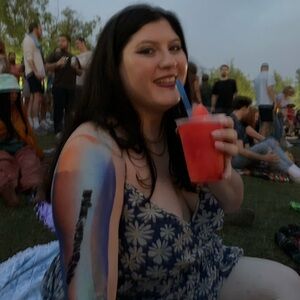 Meet your Posher, Rachel